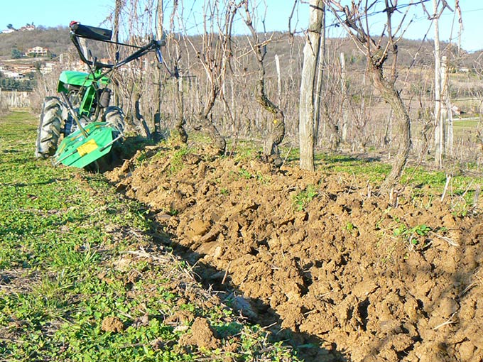 Vertical Axis Rotary Plough Casorzo demonstration